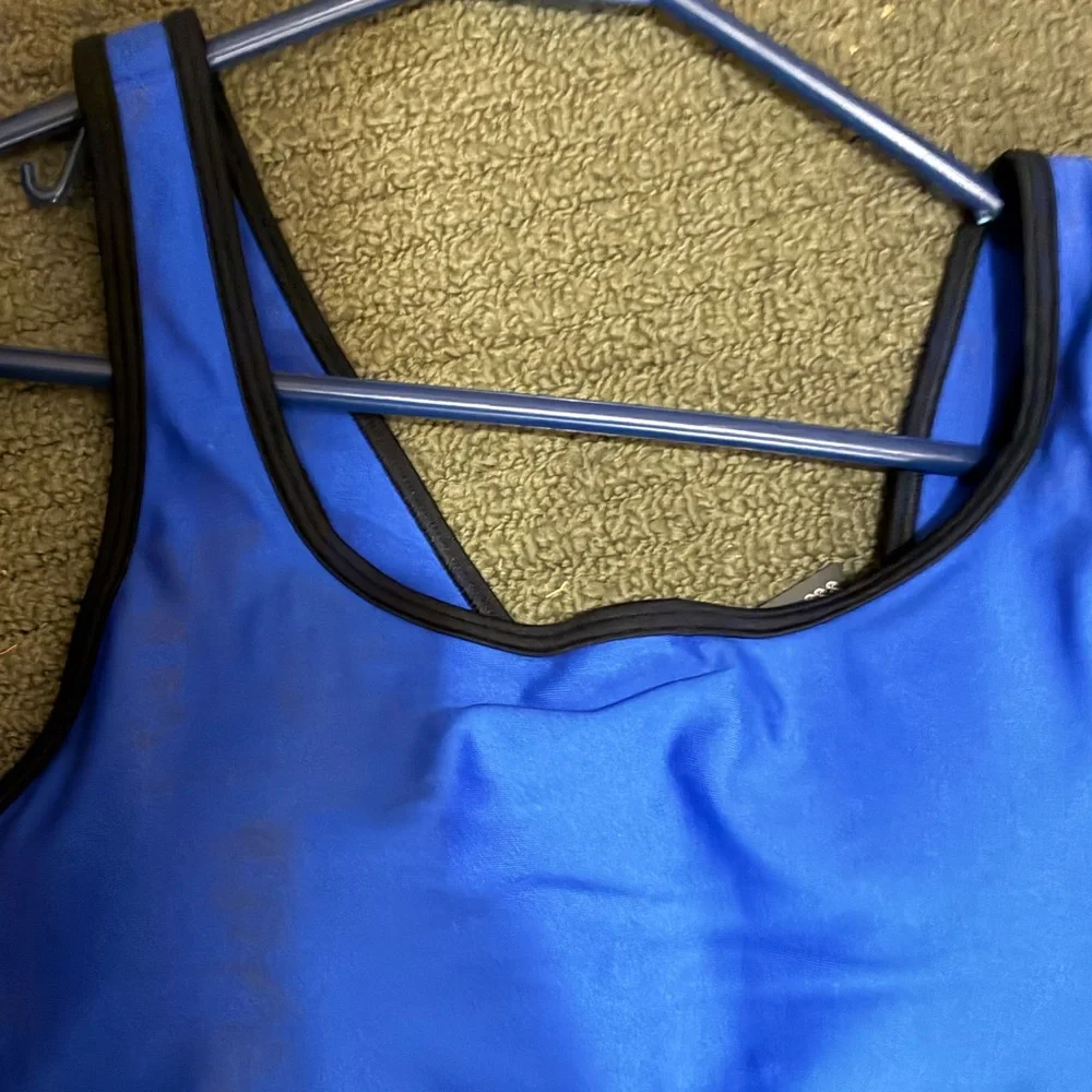Women’s Under Armour Crossback Sports Bra - Picture 3 of 6